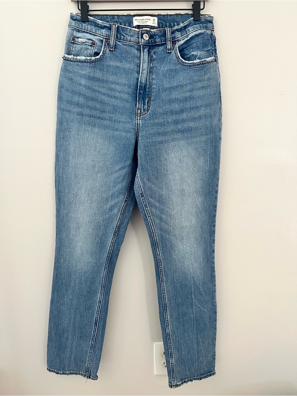 Abercrombie & Fitch Medium Wash 90’s Slim Straight Ultra High Rise Curve Love